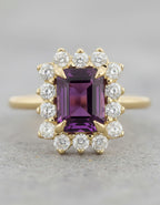 [ML-90825] Elaine Anillo Biselado de Amatista Corte Esmeralda 2.06 cts Amatista (Esmeralda) OR 14K