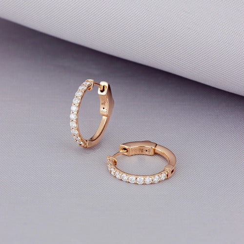 Arracadas Elaine Vault Mediana de Oro Blanco 14k con 0.90 cts de Diamantes de Laboratorio