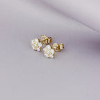 Broqueles Flor Mar de Oro Amarillo 14k con Diamantes de Laboratorio