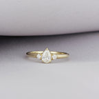 [EN-AN-GC-DL-OA-01] Elaine Anillo Goccia 0.38 cts OA 14K