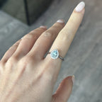 [ML-26279] Elaine Anillo Biselado Aguamarina Pera 0.72 cts Aguamarina (Pera) OB 14K