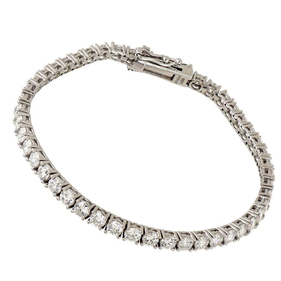 Pulsera Tennis Elaine Vault de Oro Blanco 14k de 5.17 cts, en toma de catálogo sobre fondo blanco.